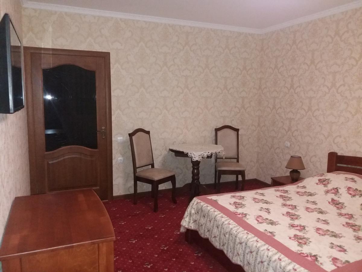 U Lyudmily Villa Karpaty Bagian luar foto